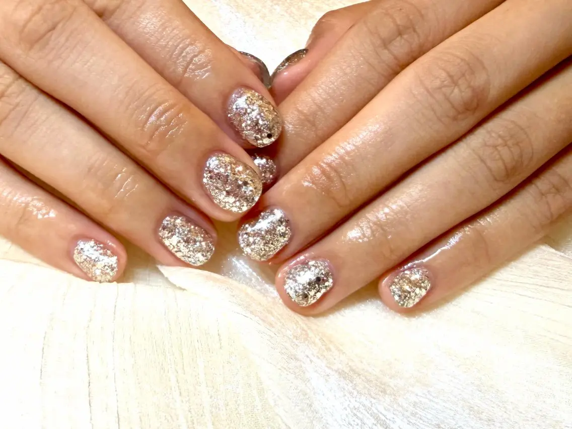 ネイル ラメ(グリッター) ワンカラーネイル 🤍大人シンプル🤍 船橋駅近 nailのネイルデザイン