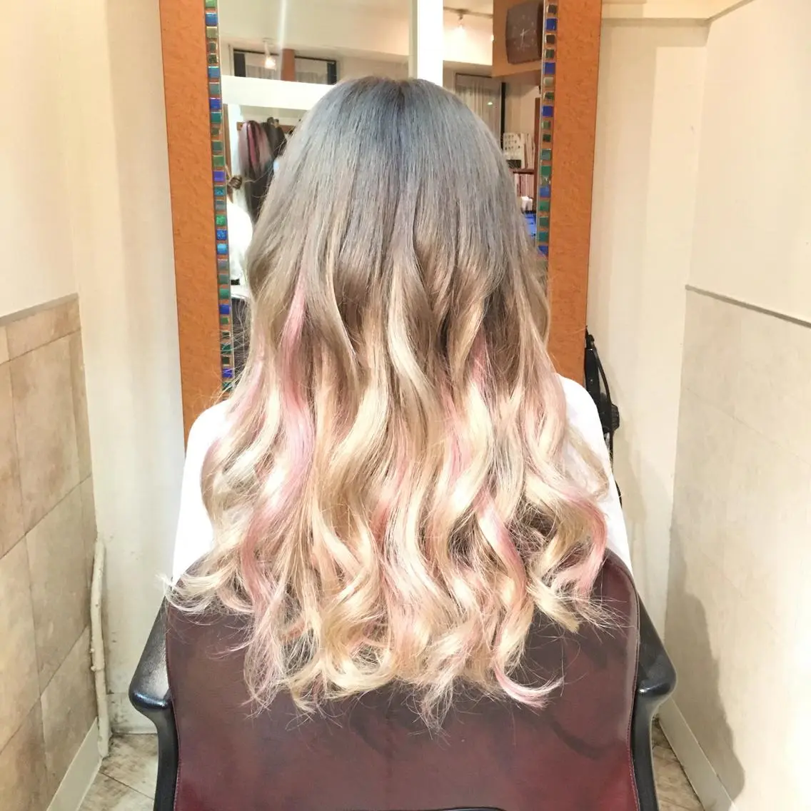 ロング ヘアアレンジ カット ヘアカラー トリートメント エクステ リピート指名no.1 /ruiのヘアスタイル