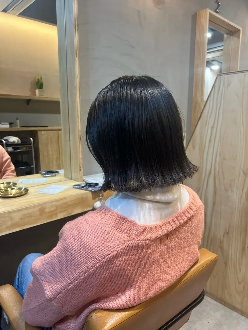 ショート カラー 切りっぱなしボブ ボブ 神戸ボブ✂️ ioe三宮/田 伸佳のヘアスタイル