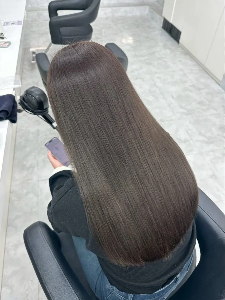 ロング カラー chino /艶カラー🤍のヘアスタイル