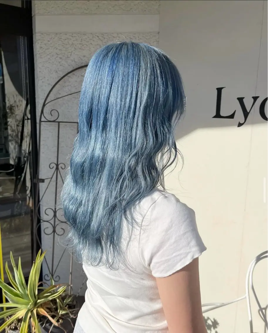 ロング カラー ブルーカラー シルバー 谷口晴美 ピンク / 透明感カラーのヘアスタイル