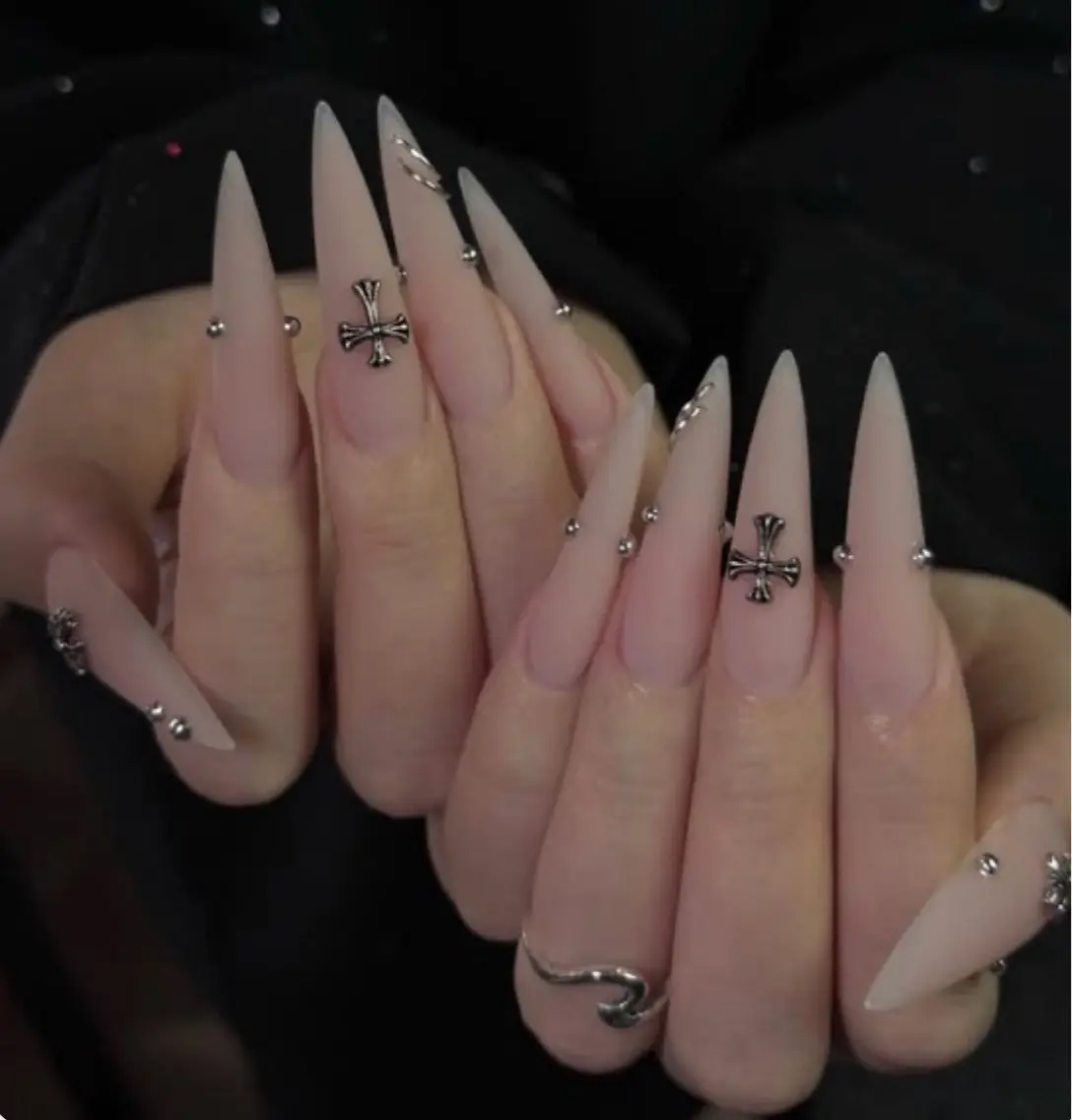 ロング カラー ピンクカラー ロング ハンドネイル CoCo Nail 長さ出し専門店のネイルデザイン