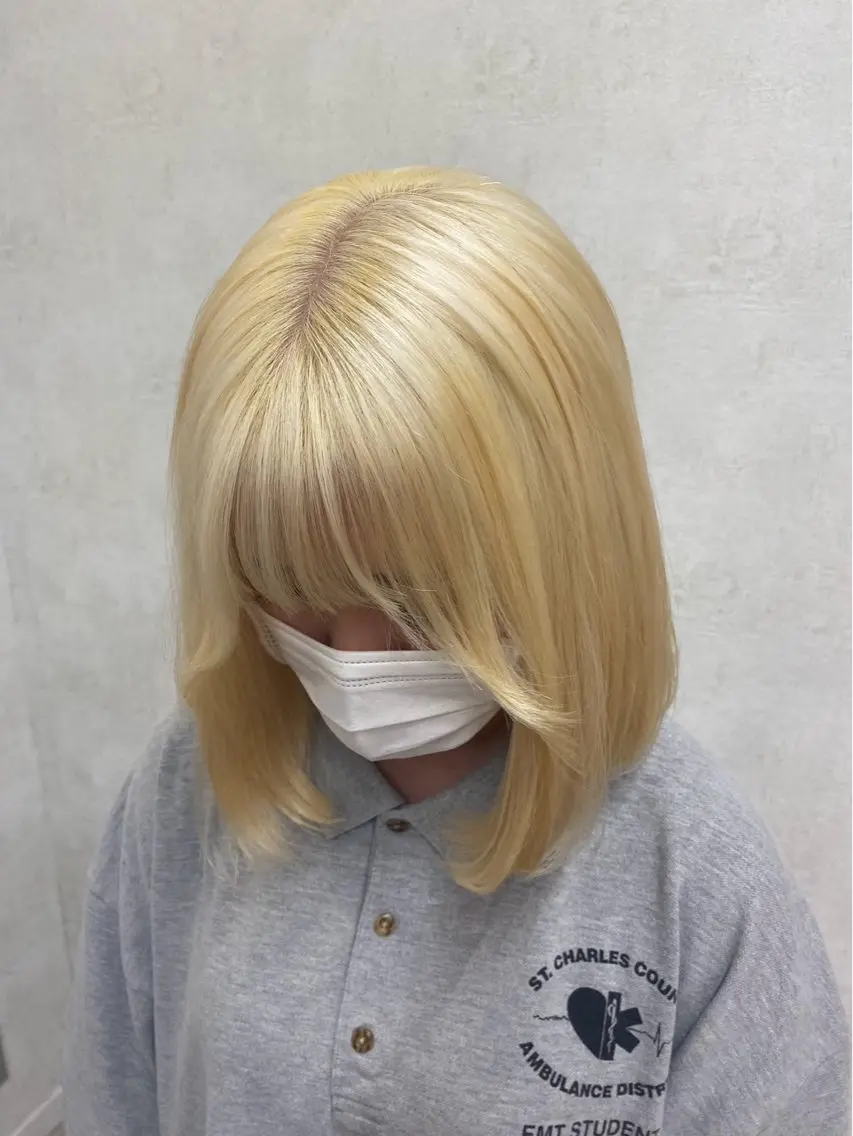 ショート カラー＆縮毛 kotojiのヘアスタイル