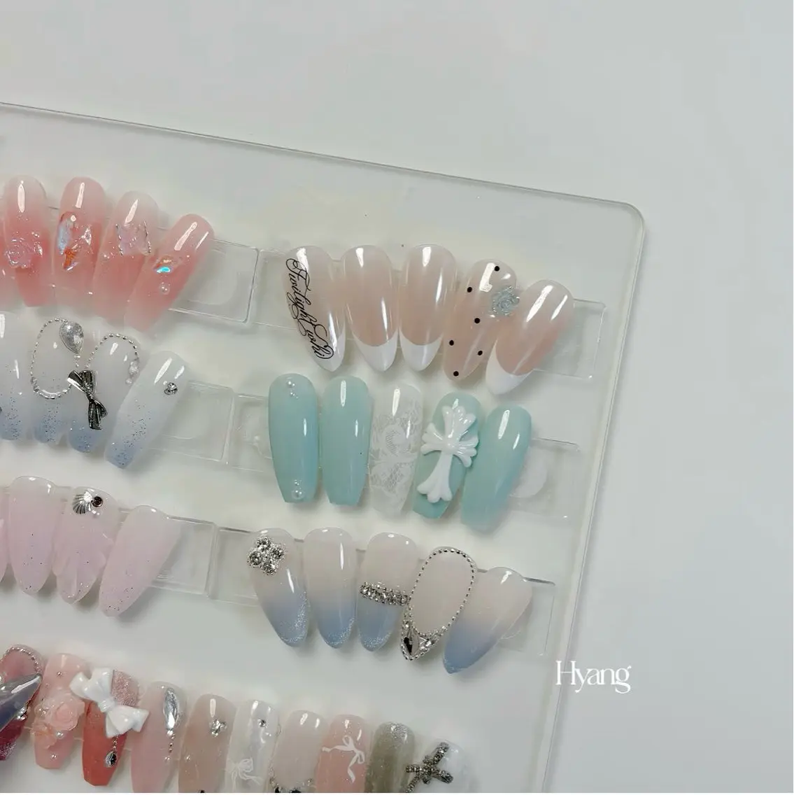 ネイル ハンドネイル hina ★のネイルデザイン