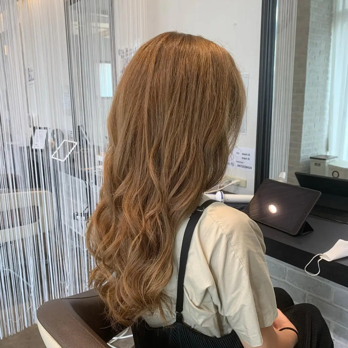 ロング カラー カット ヘアカラー トリートメント 川村 綾のヘアスタイル