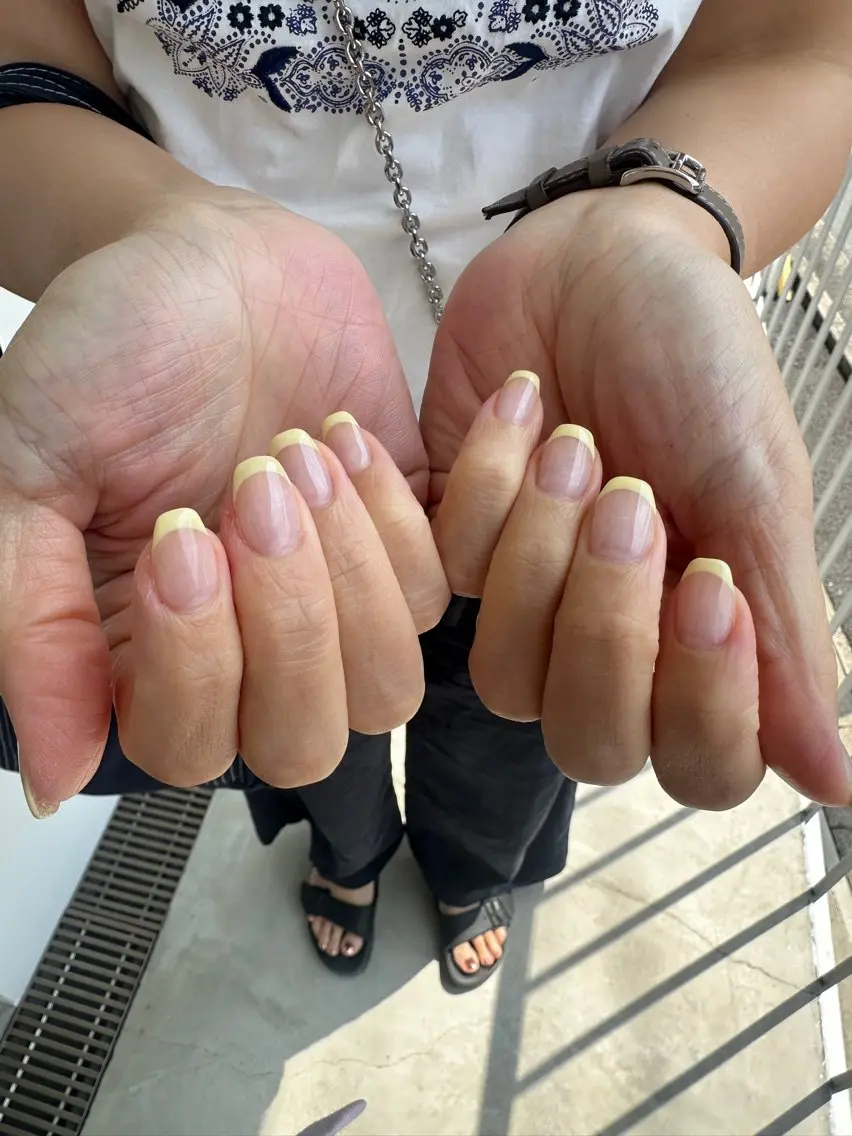 ネイル ハンドネイル ハンドケア sis nail 梅田 あい子のネイルデザイン