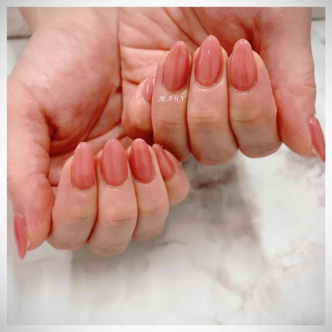ネイル ニュアンスネイル オフィスネイル ワンカラーネイル ピンク ハンドネイル Mary nail .narumiのネイルデザイン