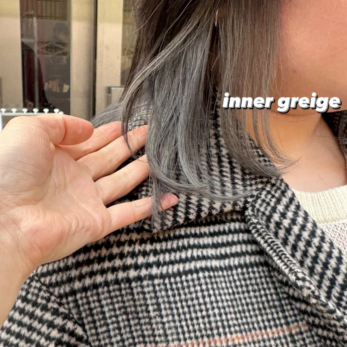 ミディアム カラー ミディアムパーマ ベージュカラー ブリーチ イヤリングカラー グレージュ ✂︎岡根 京花✂︎のヘアスタイル