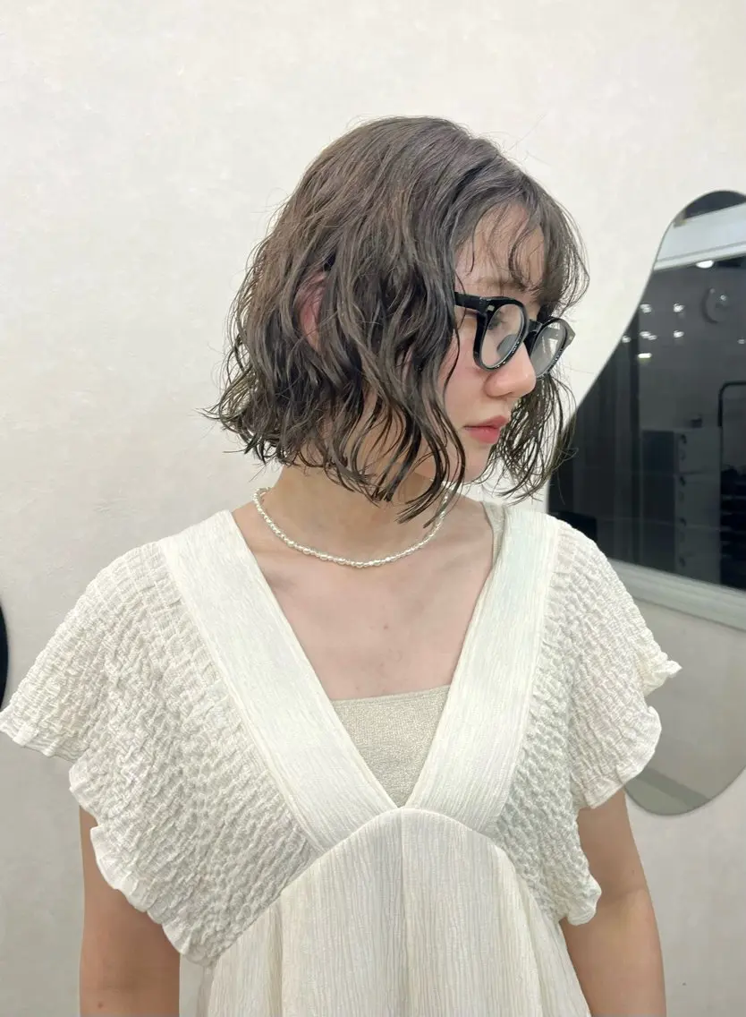 ミディアム パーマ カット パーマ 長山 茉白のヘアスタイル