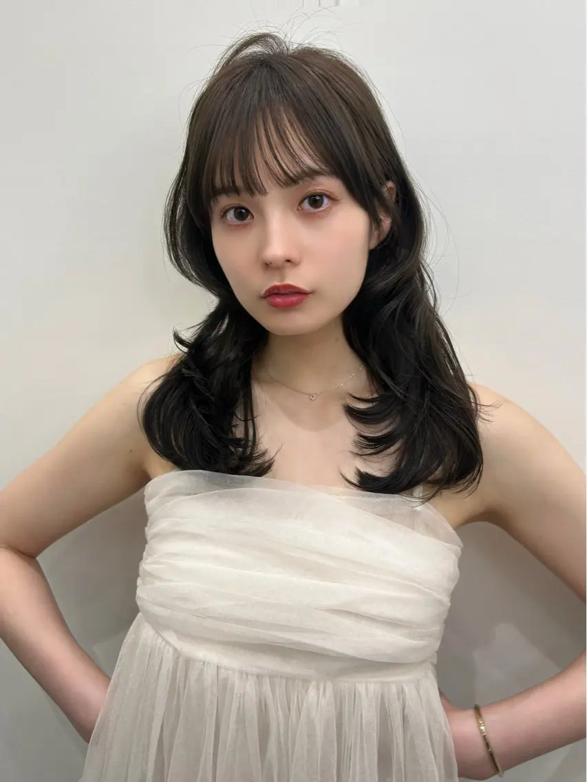 ミディアム PULSE ASAHIのヘアスタイル