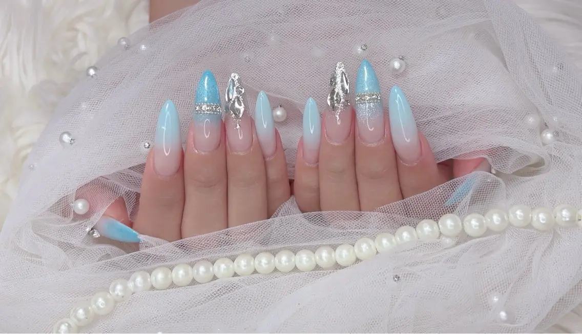 ネイル R salonのネイルデザイン