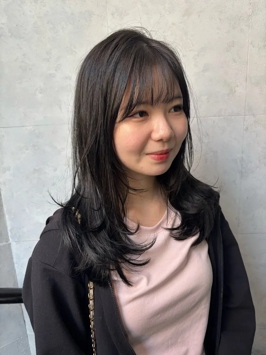ロング ハッシュカット レイヤーカット カット ヘアカラー Fuu👣ボブ/ボブ ヘア/ベージュカラーのヘアスタイル