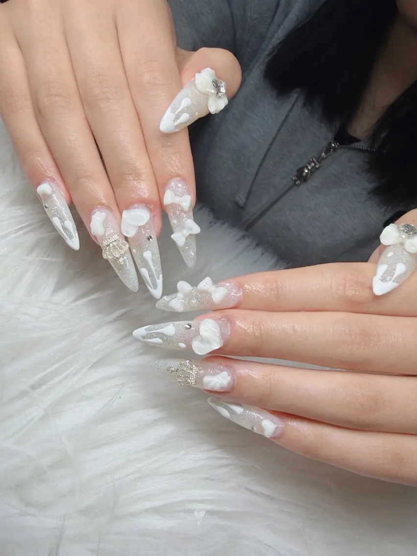ネイル Lee Nailsのネイルデザイン