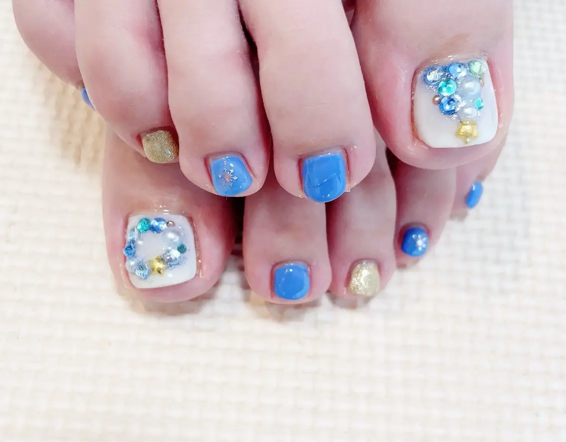 ネイル manis .のネイルデザイン