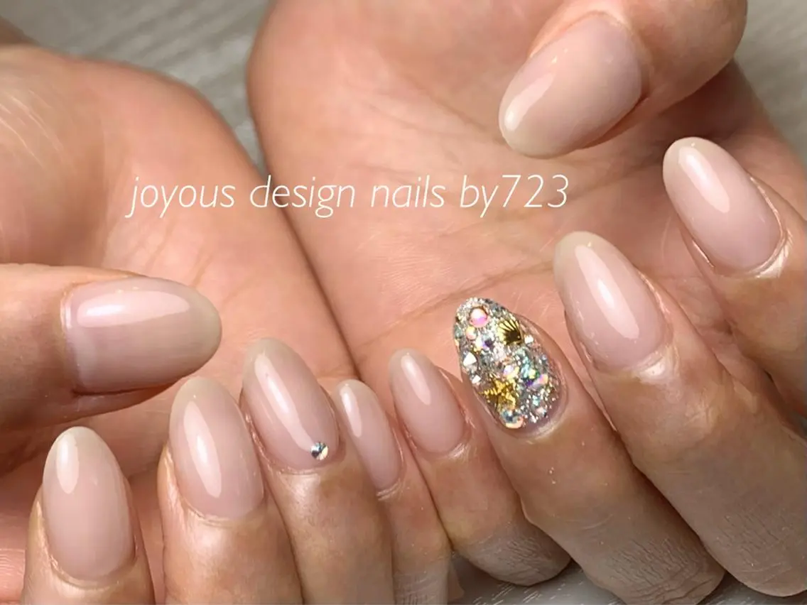 ネイル アートネイル ストーンネイル jdn natsumiのネイルデザイン