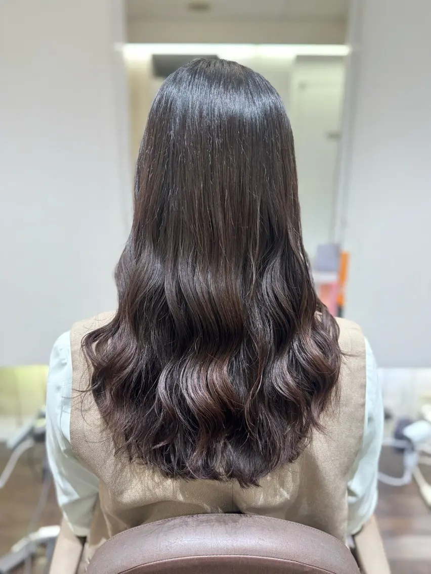 セミロング カット パーマ トリートメント 大人可愛い♡コテ巻き パーマ🌼杉田 萌恵のヘアスタイル