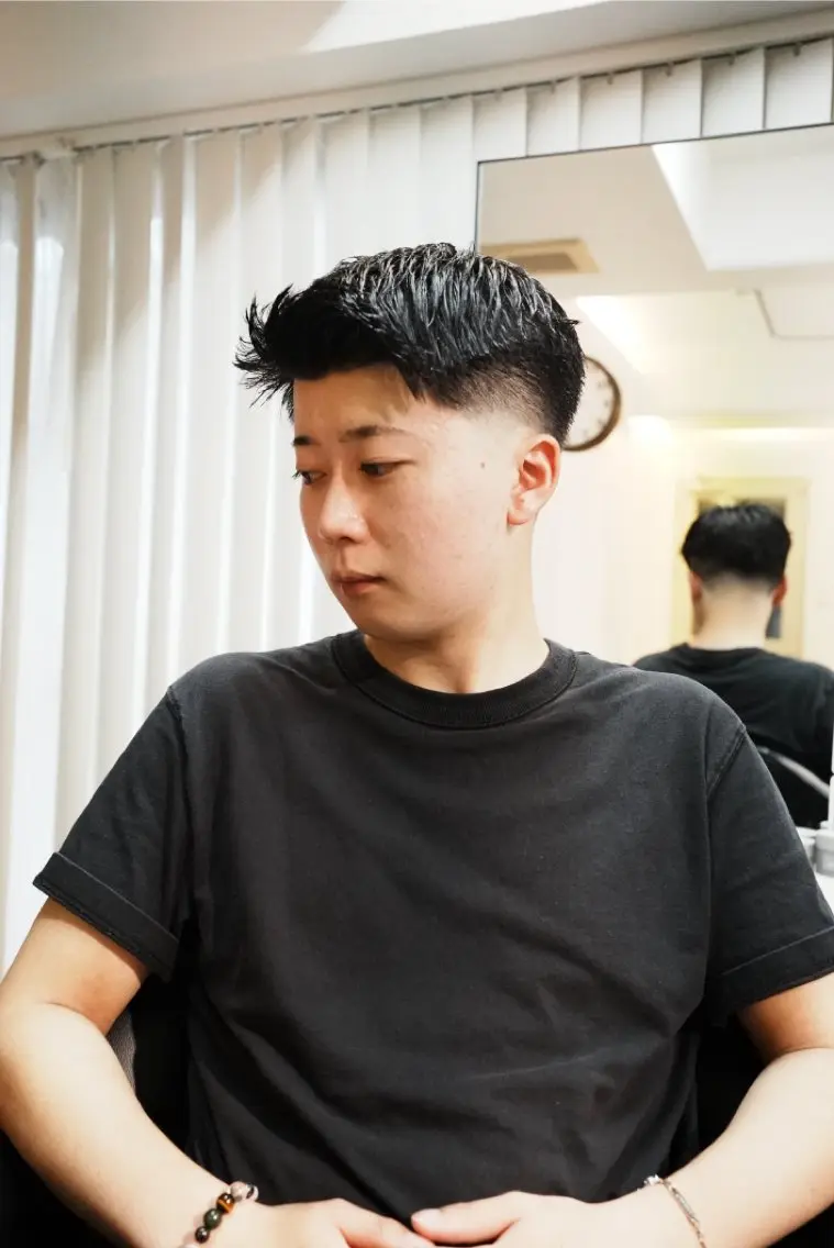 メンズ フェードカット カット SHIZUKU スパイキーショートのヘアスタイル