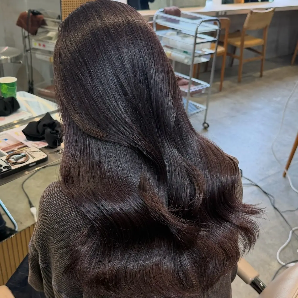 セミロング カラー ブリーチ ラベンダーカラー ブリーチなしカラー ヘアカラー トリートメント ヘーゼルベージュ 🩰🤎miharuのヘアスタイル