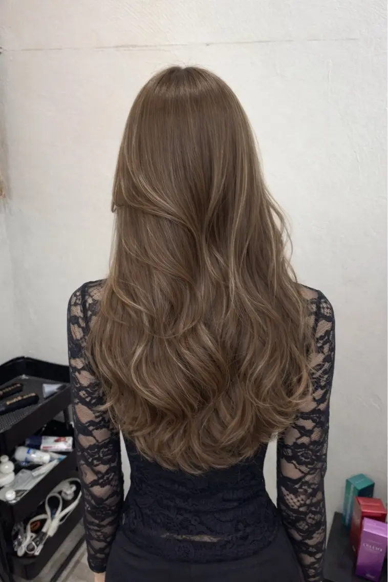 ロング カラー 髪質改善カラー韓国風 レイヤーtudaのヘアスタイル
