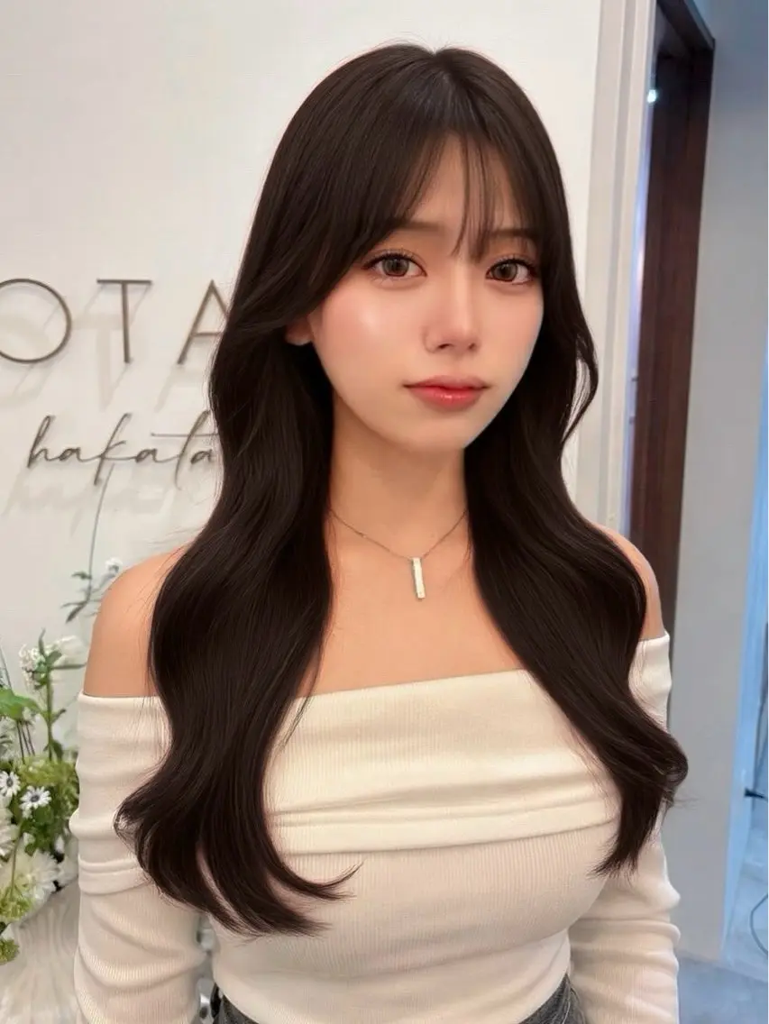 ロング カラー 切りっぱなしボブ ベージュカラー ブリーチ ブラウンカラー チョコレートブラウン カット ヘアカラー トリートメント 友田 那都のヘアスタイル