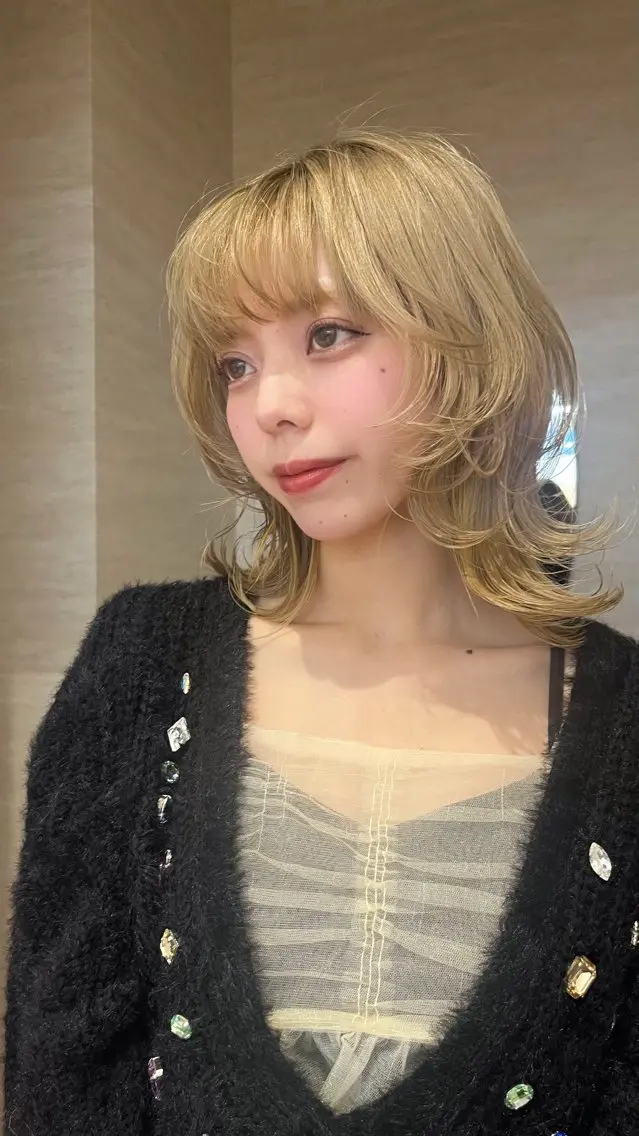 ミディアム カラー 柔らかい艶暖色 レイヤー🫧姫汝のヘアスタイル