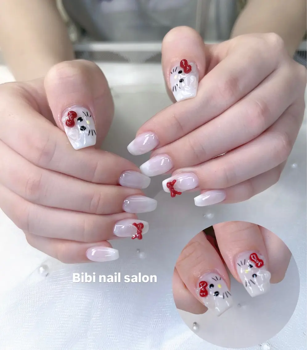 セミロング ハンドネイル Bibi nail Osakaのネイルデザイン