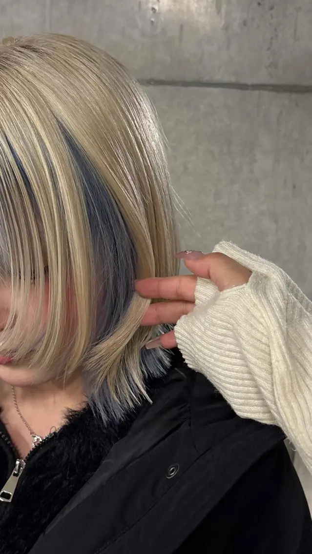ミディアム カラー ブリーチ カット ヘアカラー トリートメント トレンドカラー🥣／ ヘアアレンジ✩.*˚のヘアスタイル
