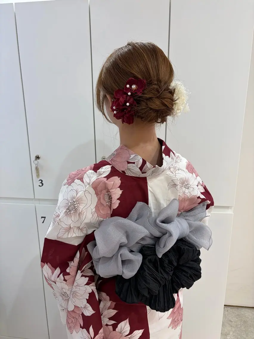 セミロング ヘアアレンジ 着付け ヘアセット/レイヤー 赤み消し/はるかのヘアスタイル
