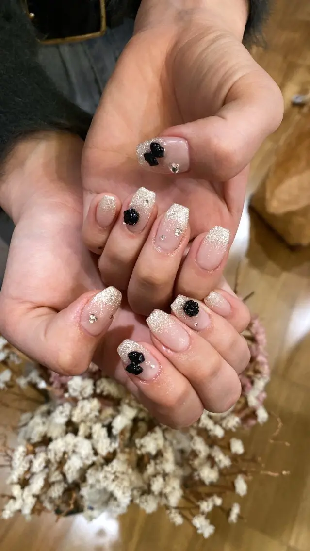 ネイル crystal ⭐︎ colorのネイルデザイン