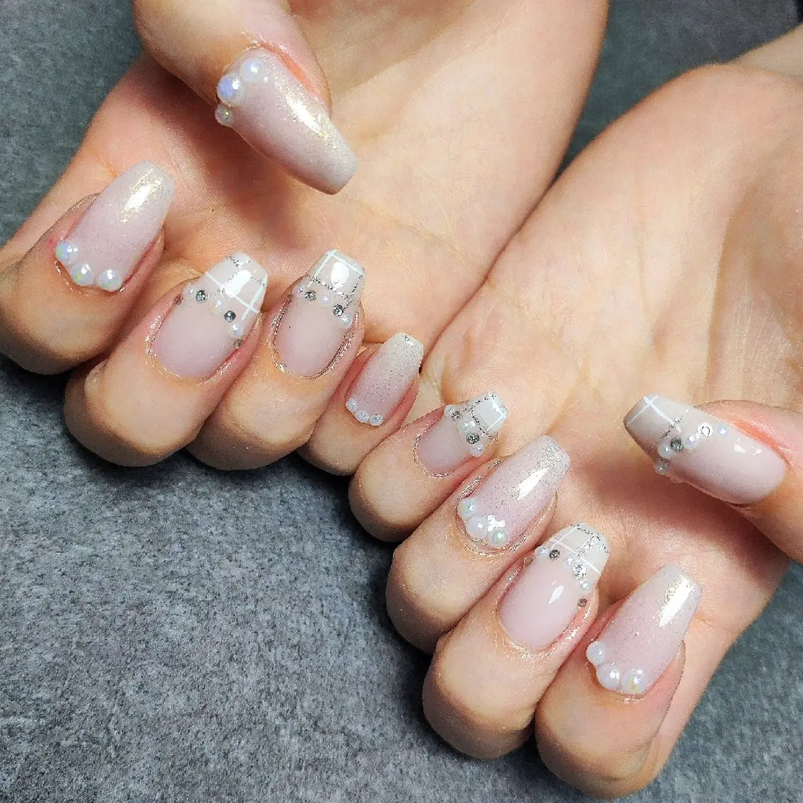 ネイル フレンチネイル 持ち込み ハンドネイル 個人サロン saltnailのネイルデザイン