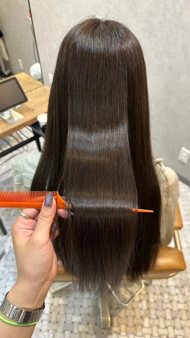 ロング カラー ヘアアレンジ カット ヘアカラー REONA🪽✨薬院 レイヤーカット🫧のヘアスタイル