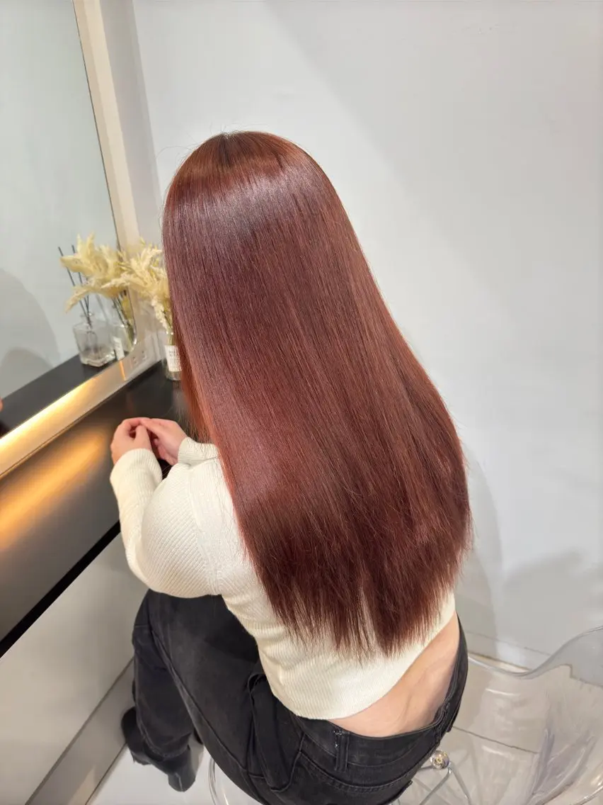 ロング カラー ボルドーカラー ピンクカラー ヘアカラー 篠永 健太のヘアスタイル