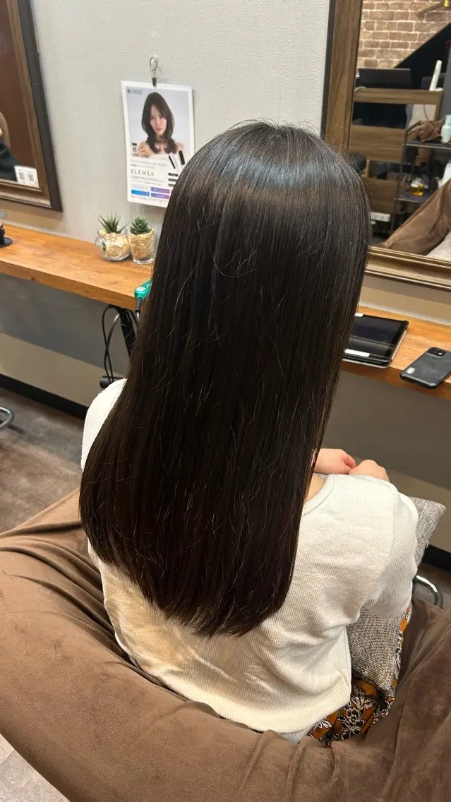 ロング 縮毛矯正 カット 縮毛矯正 HONAMI .のヘアスタイル