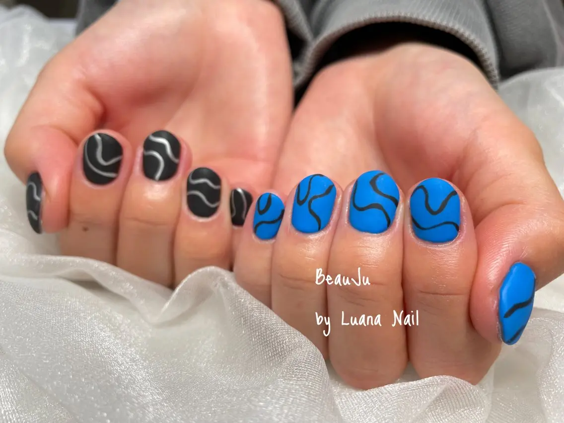 ネイル マットネイル ハンドネイル BeauJu by Luana Nailのネイルデザイン