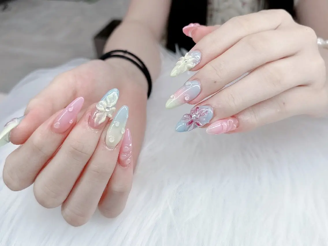 ネイル ハンドネイル 　miyu.nail yukino のネイルデザイン
