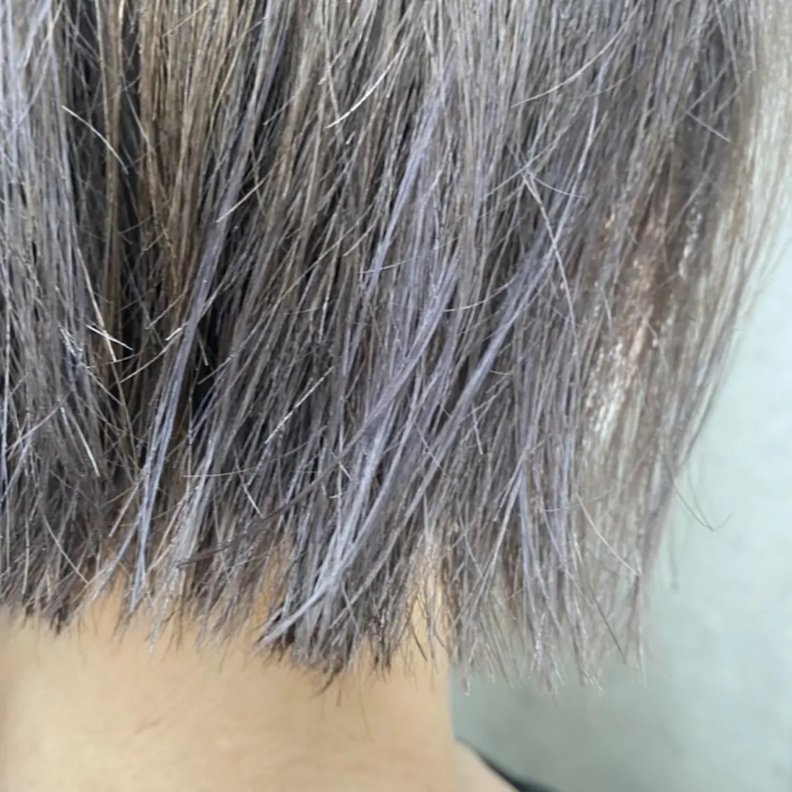 カラー SAKA GUCHIのヘアスタイル
