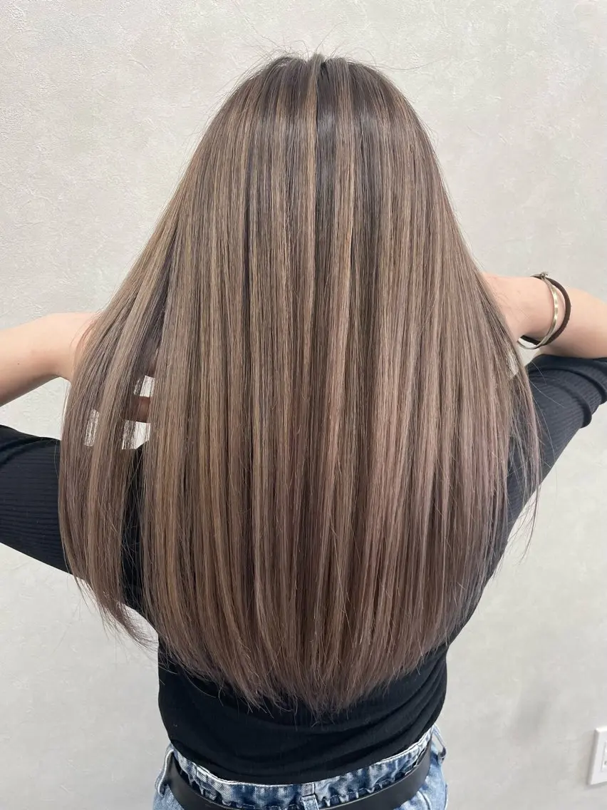 【モデル募集✨️】【ミニモ限定‼️】【ブリーチ込】バレイヤージュカラーの写真