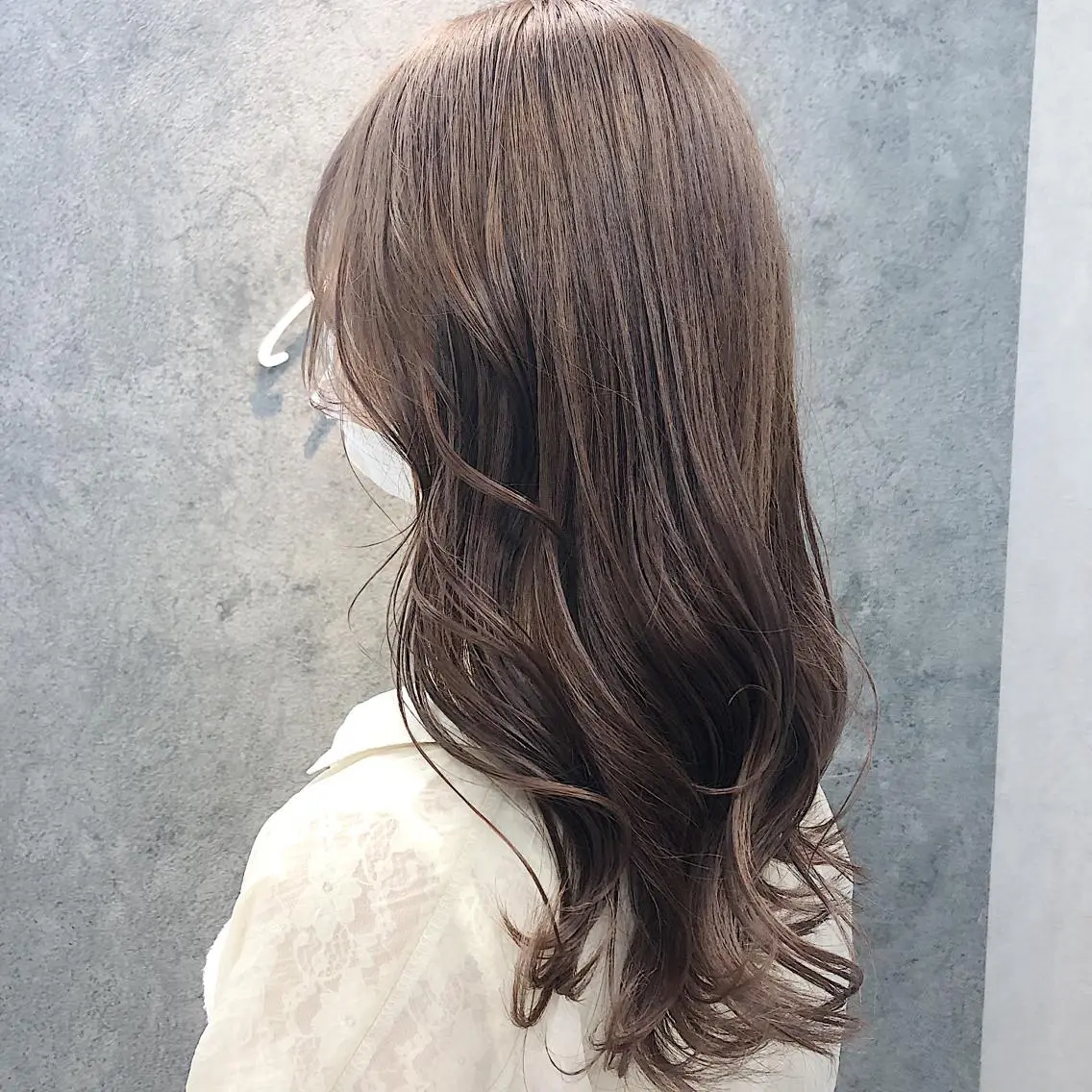 セミロング カット ヘアカラー トリートメント 所渉/韓国レイヤー /ウルフカットのヘアスタイル