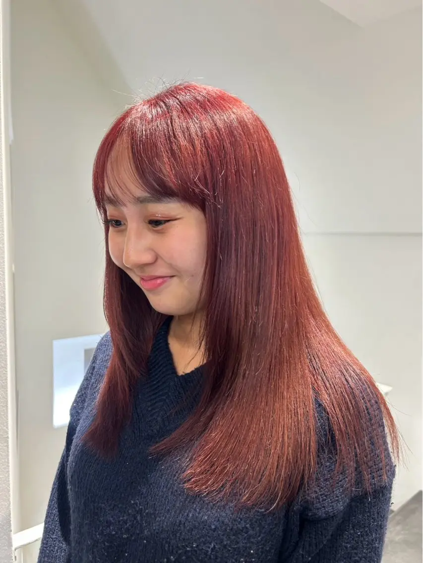 カラー ROUIS honokaのヘアスタイル
