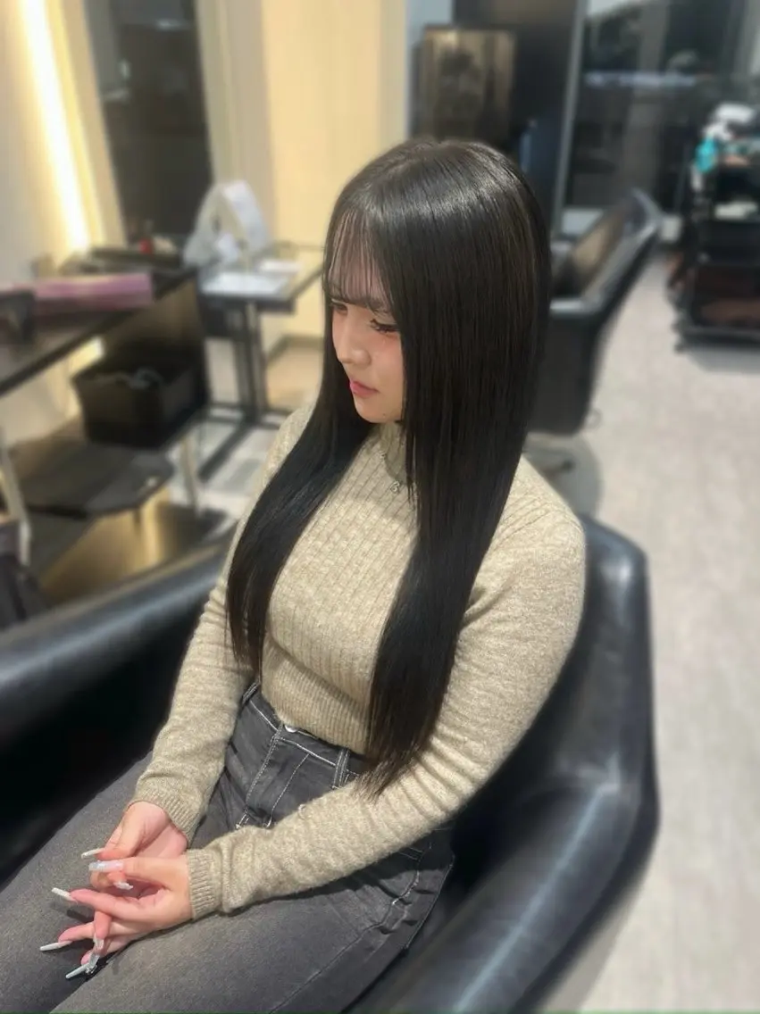 ロング エクステ 佐々木 りあのヘアスタイル