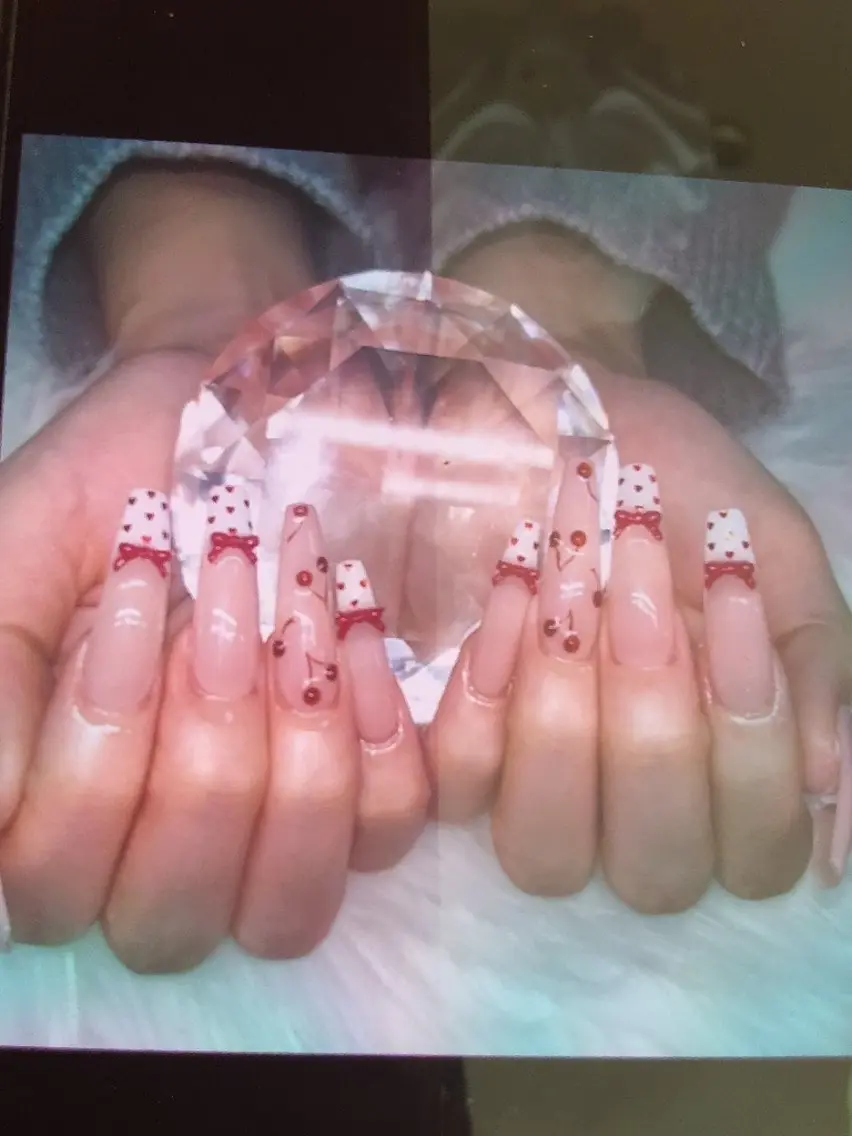 ネイル 長さ出し キラキラネイル ロングネイル 冬ネイル クリスマス Smile nails92のネイルデザイン