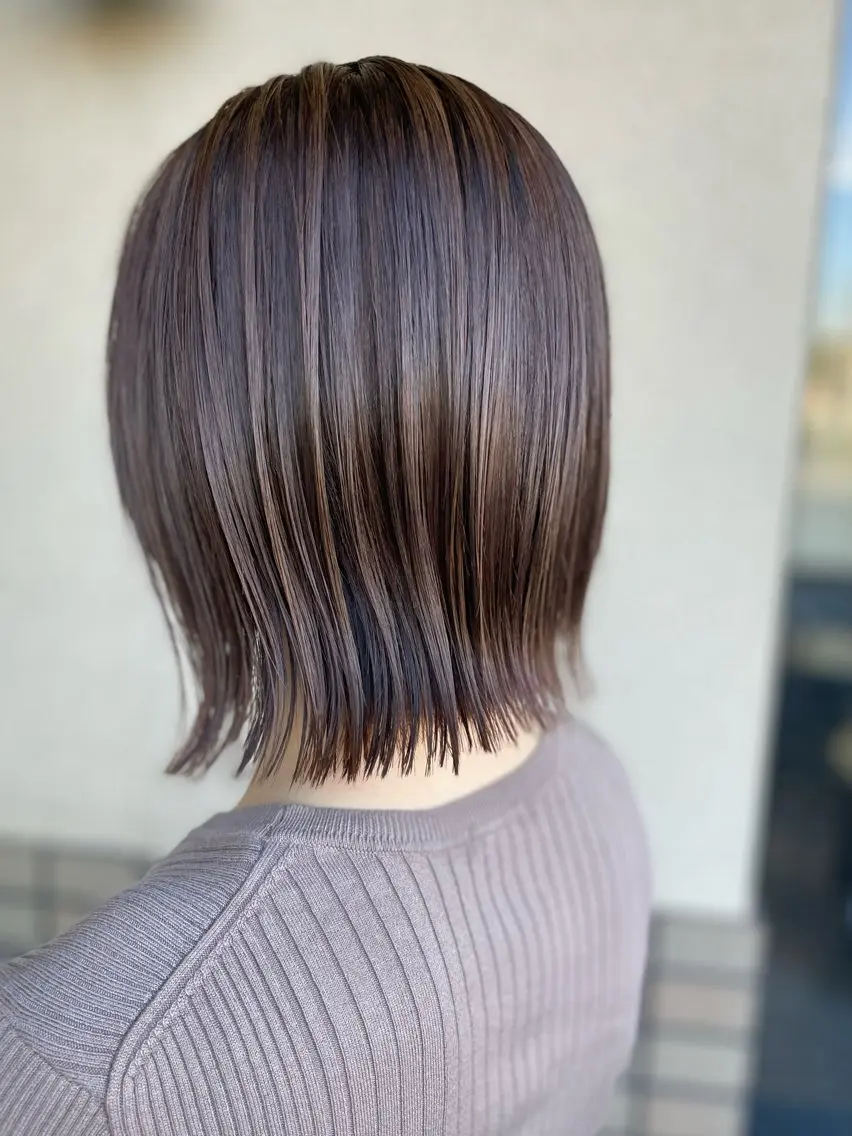 ショート 切りっぱなしボブ ボブ 外ハネヘア 沢田 瞳のヘアスタイル