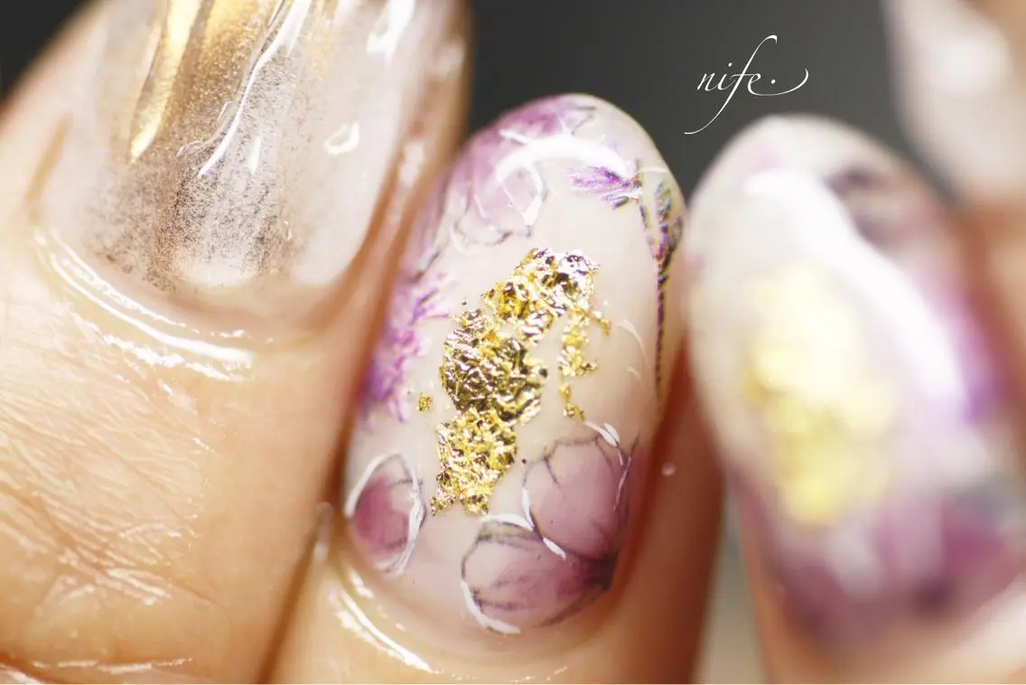 ネイル アートネイル フラワーネイル ワンカラーネイル 春ネイル atelier nife.のネイルデザイン