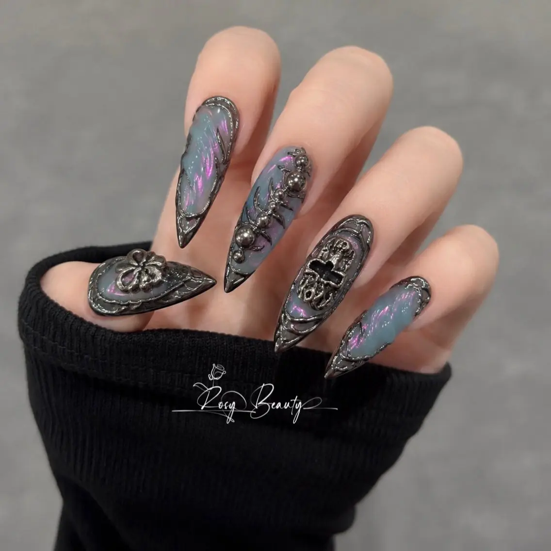 ネイル ハンドネイル RosyBeauty スカルプ専門店のネイルデザイン