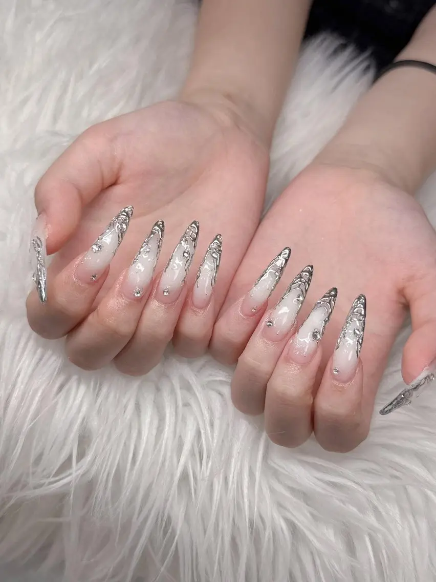 ネイル ハンドネイル Lee Nails チップ長さだし専門店のネイルデザイン