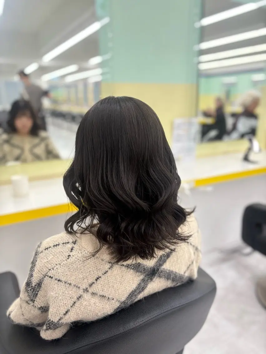 ミディアム ヘアカラー トリートメント ベージュ×レイヤー 🤎横浜/miu🤎のヘアスタイル