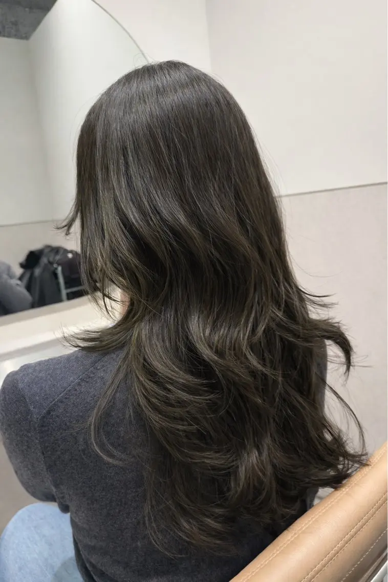 ロング レイヤーカット 韓国美容室出身 🌹Sana/梅田のヘアスタイル