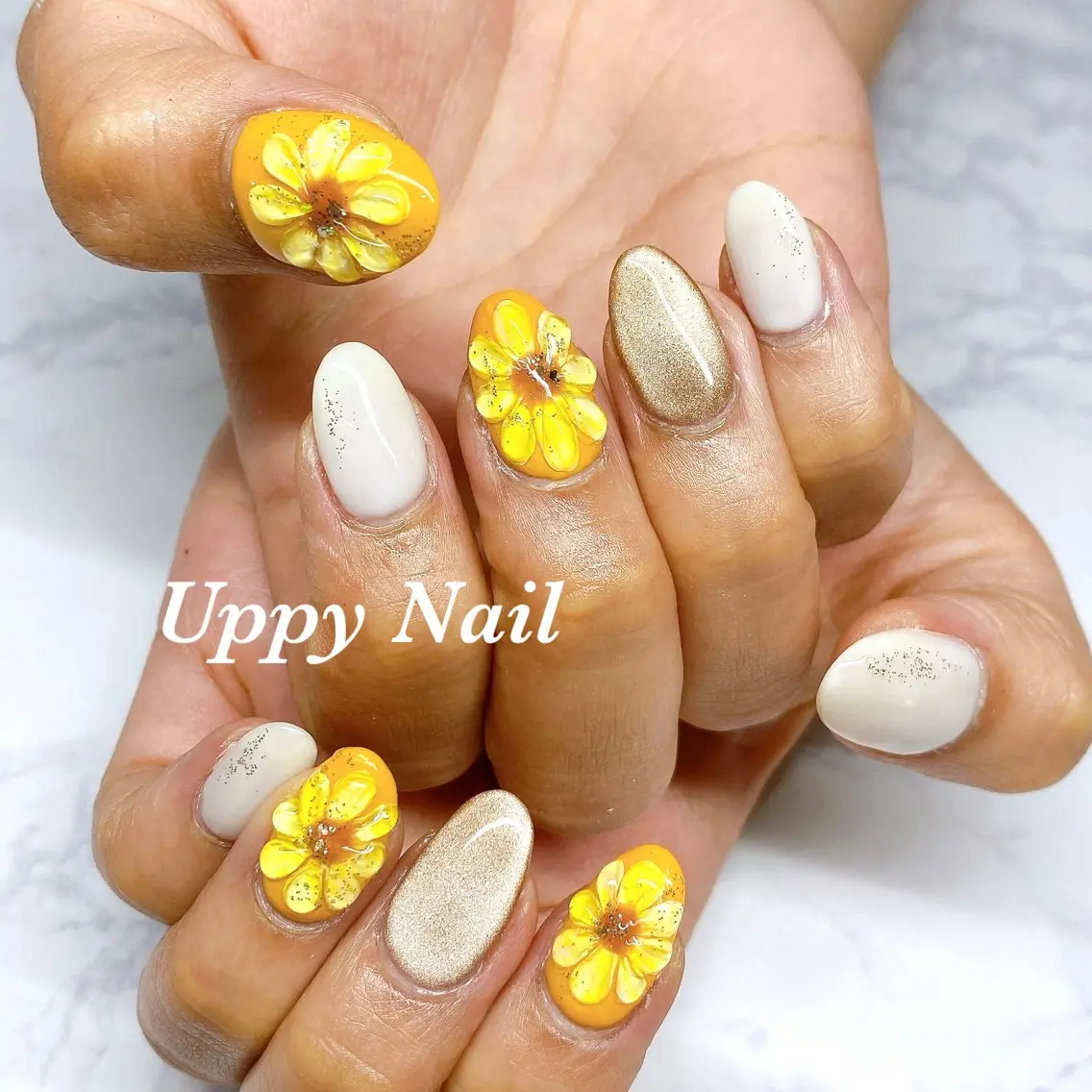 ネイル フラワーネイル ぷっくりネイル ハンドネイル Uppy Nail ukyoのネイルデザイン