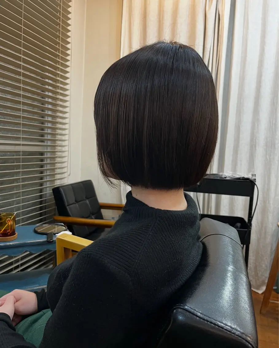 ショート カラー 切りっぱなしボブ ボブ 顔周りカット 似合わせカット 縮毛矯正 ショート、ボブ💚 レイヤー/井上翔のヘアスタイル
