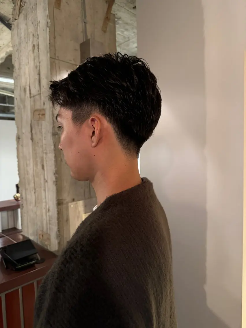 ショート パーマ 森田 鴻之介のヘアスタイル